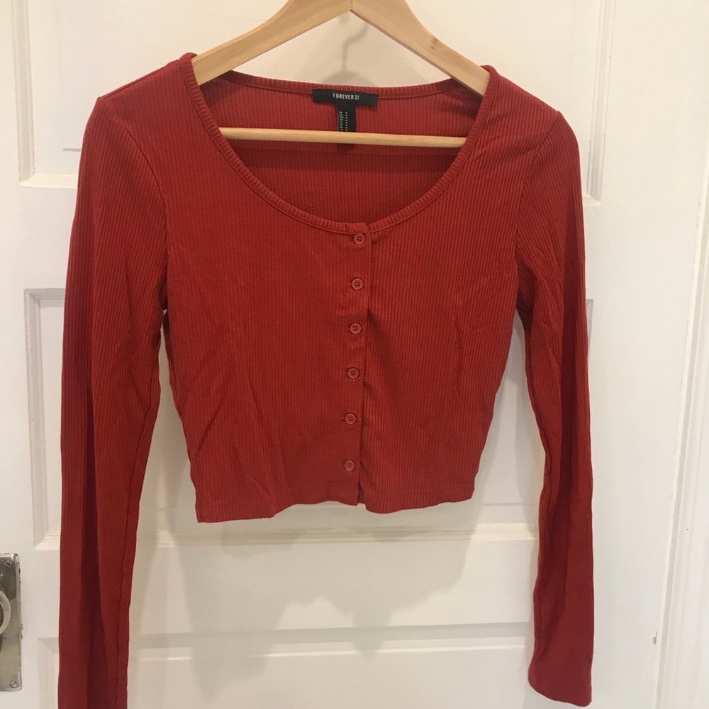 FOREVER 21 long sleeve crop top